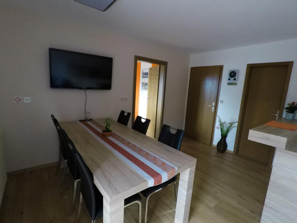 Lakeview Apartment Maja Near Bled Breznica Kültér fotó